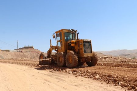 آغاز عملیات اجرایی زیرسازی پروژه تعریض جاده فرودگاه مسجدسلیمان