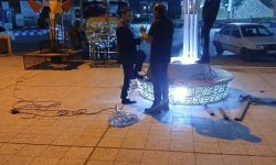 نصب و جانمایی مبلمان نوری در آیلند میدان جانباز مسجدسلیمان
