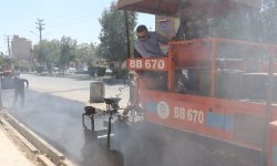 عملیات آسفالت محور پنج بنگله به باشگاه مرکزی آغاز شد